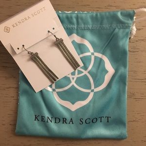 Kendra Scott silver drop earrings